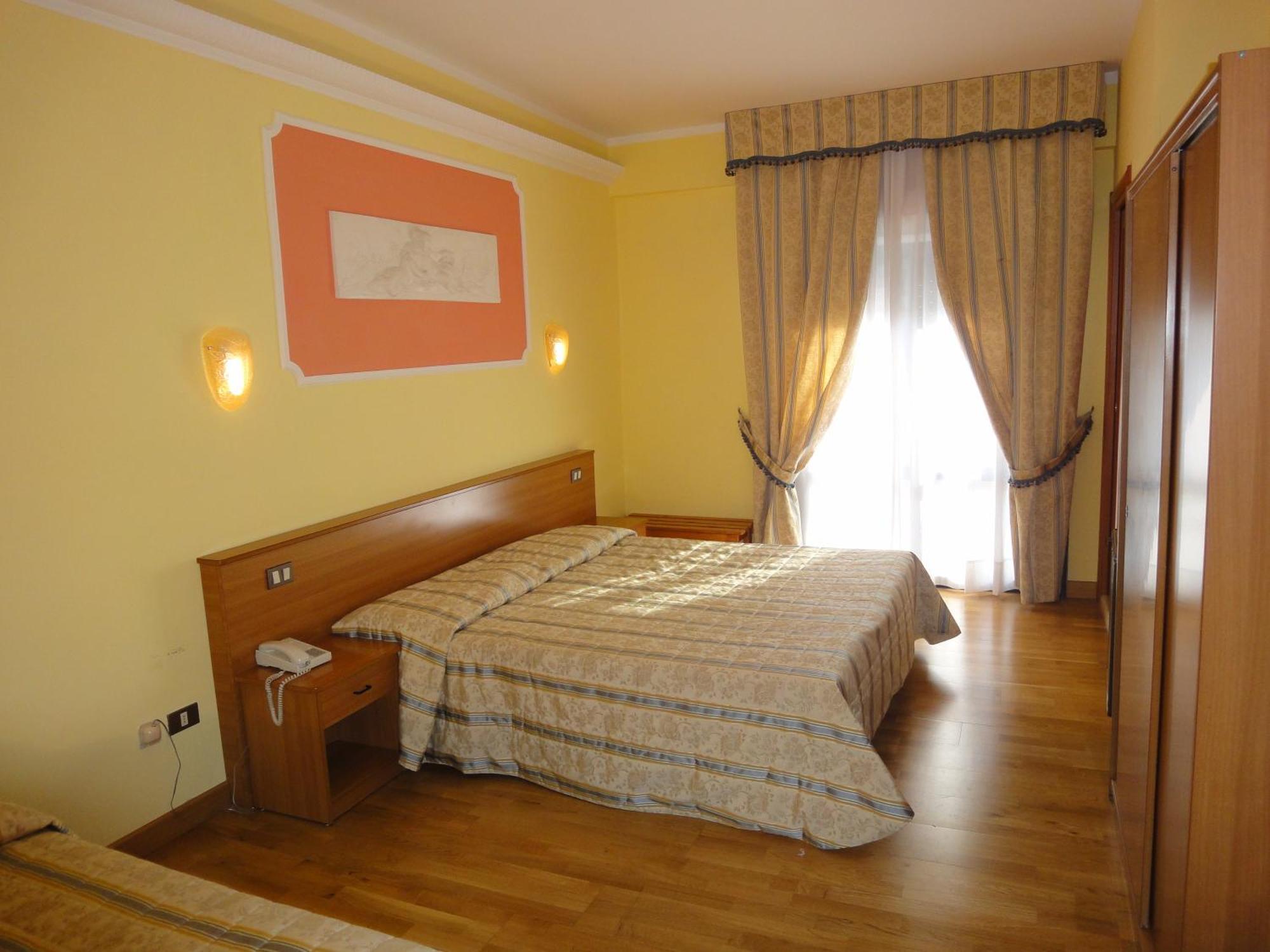 Platani Hotel 볼세나 외부 사진